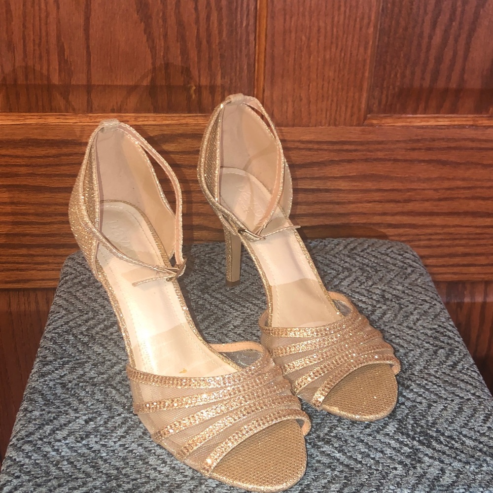 David's Bridal Sparkling Gold Strappy Heels - Picture 3 of 13